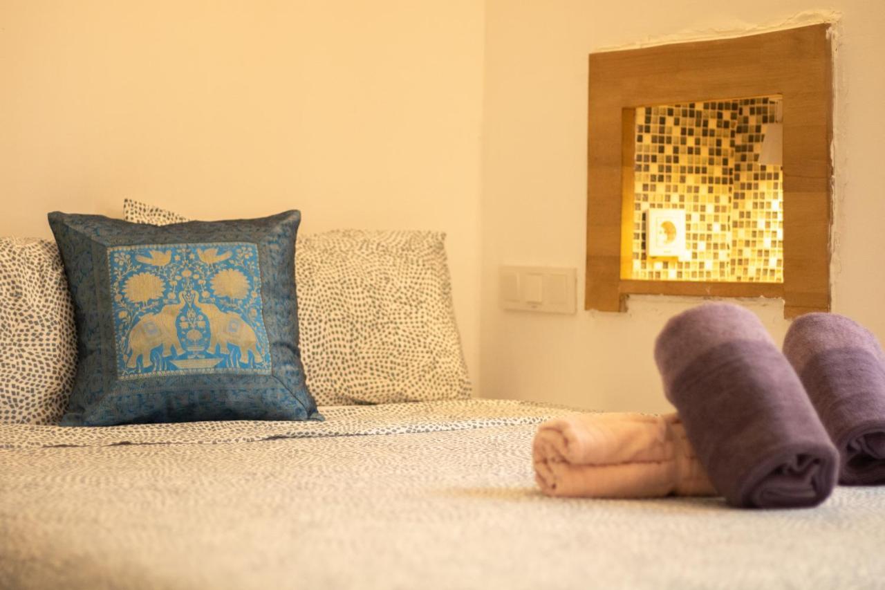 Malaguena Salerosa "Apartamento - Estudio Con Terraza" En Casa Tipica De 1 A 4 Dormitorios マラガ エクステリア 写真