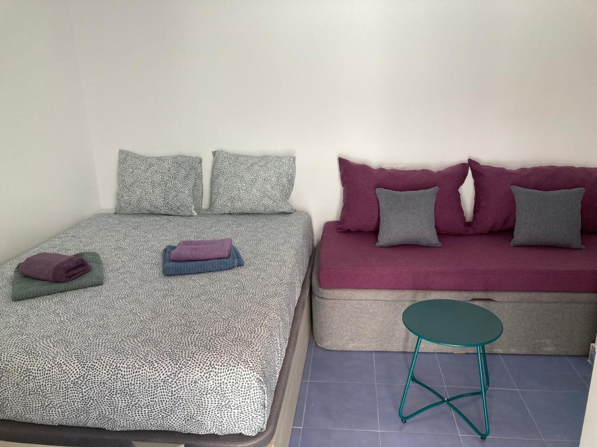 Malaguena Salerosa "Apartamento - Estudio Con Terraza" En Casa Tipica De 1 A 4 Dormitorios マラガ エクステリア 写真