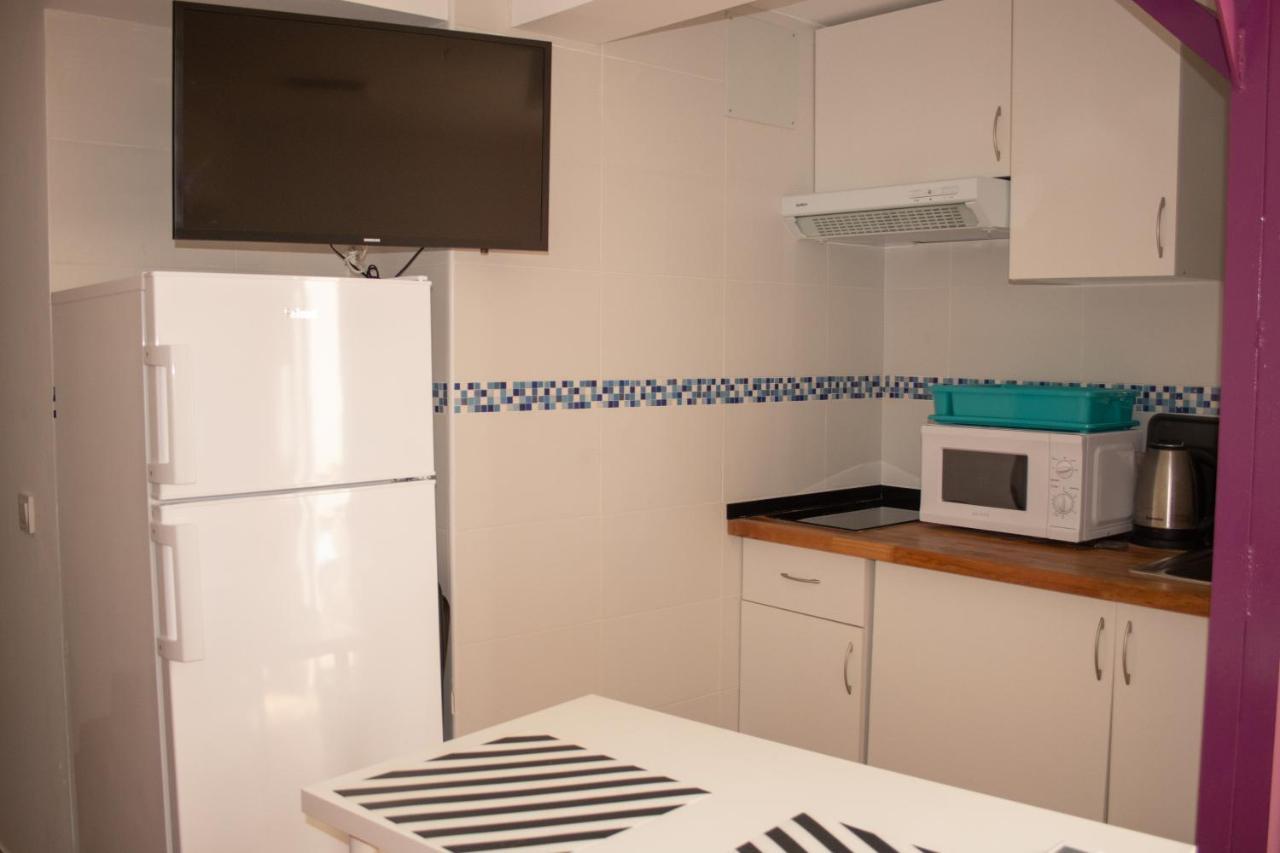 Malaguena Salerosa "Apartamento - Estudio Con Terraza" En Casa Tipica De 1 A 4 Dormitorios マラガ エクステリア 写真