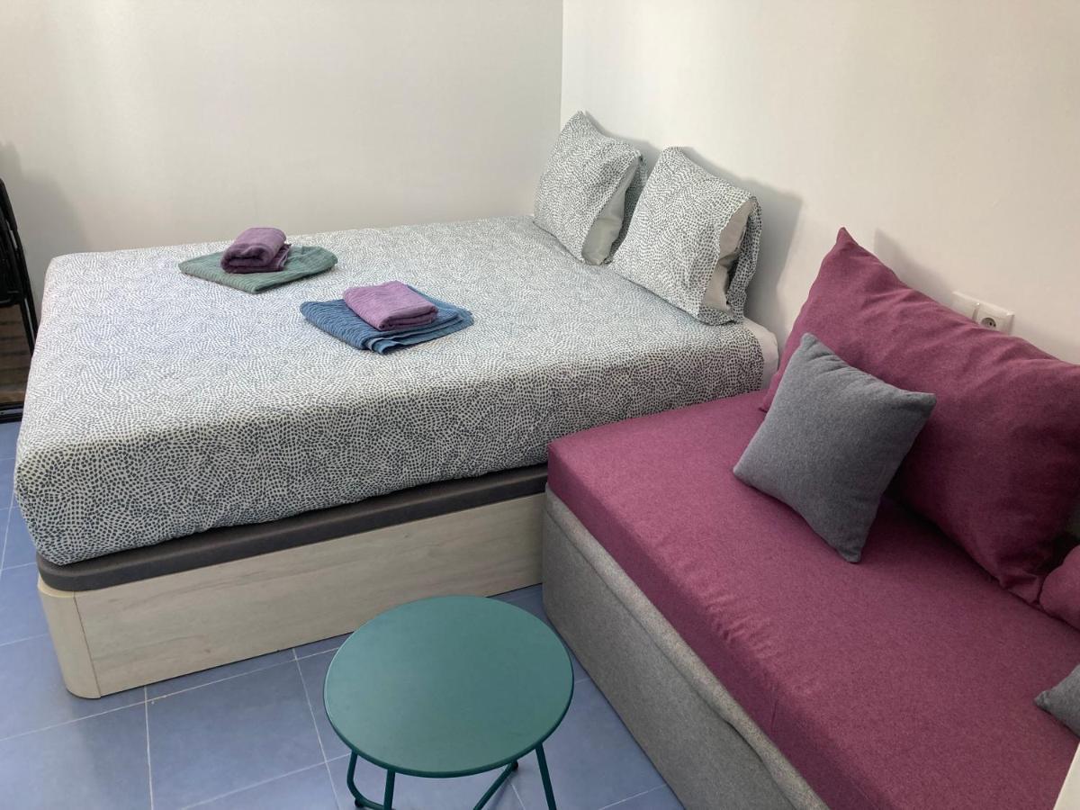 Malaguena Salerosa "Apartamento - Estudio Con Terraza" En Casa Tipica De 1 A 4 Dormitorios マラガ エクステリア 写真